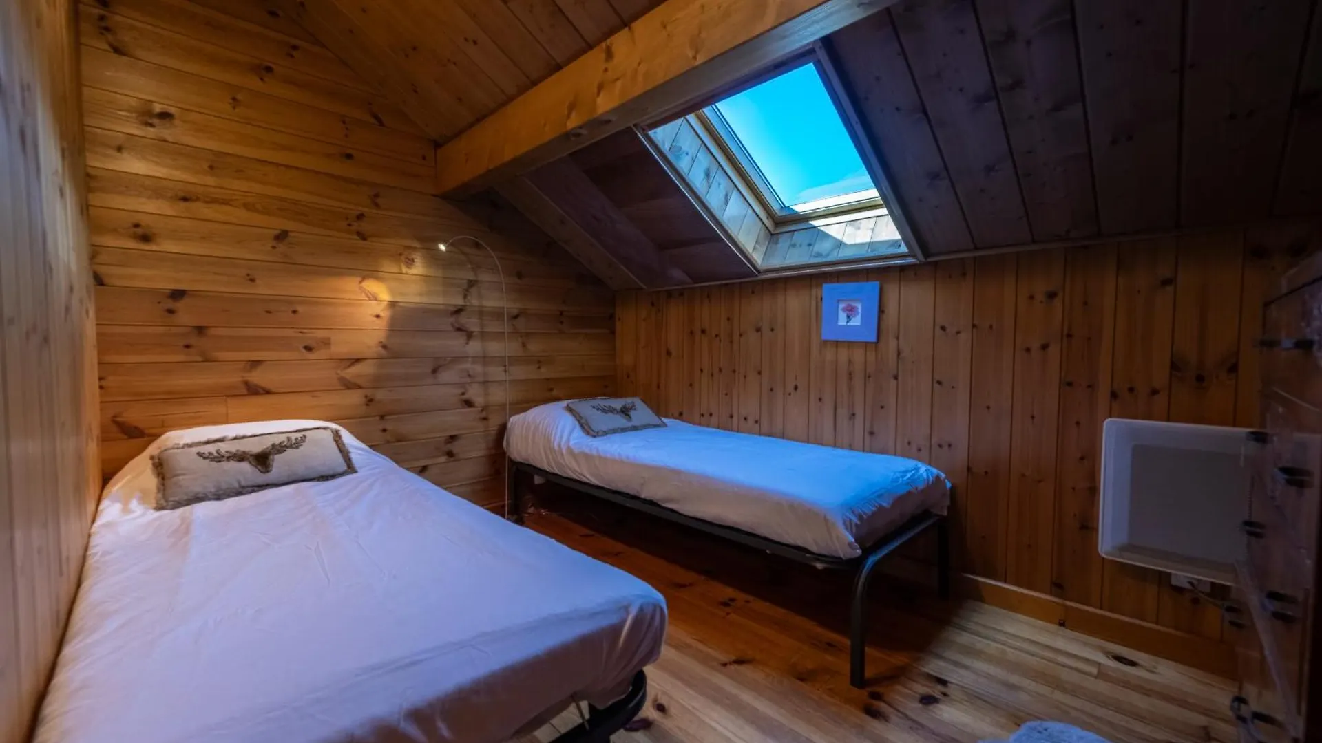 Chalet Parenthese Alpine - Poele A Bois - Calme - Parking Villa Enchastrayes