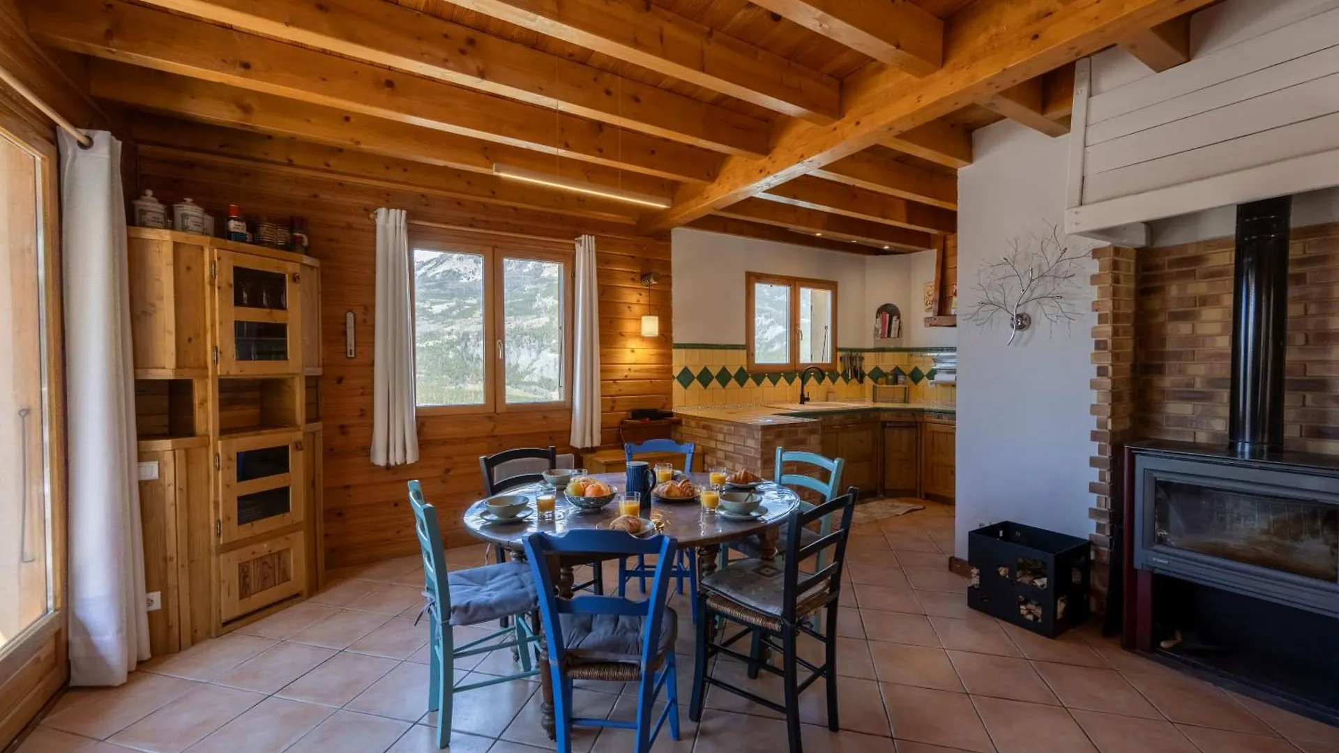 Parenthese Alpine - Poele A Bois - Calme - Parking Villa Enchastrayes