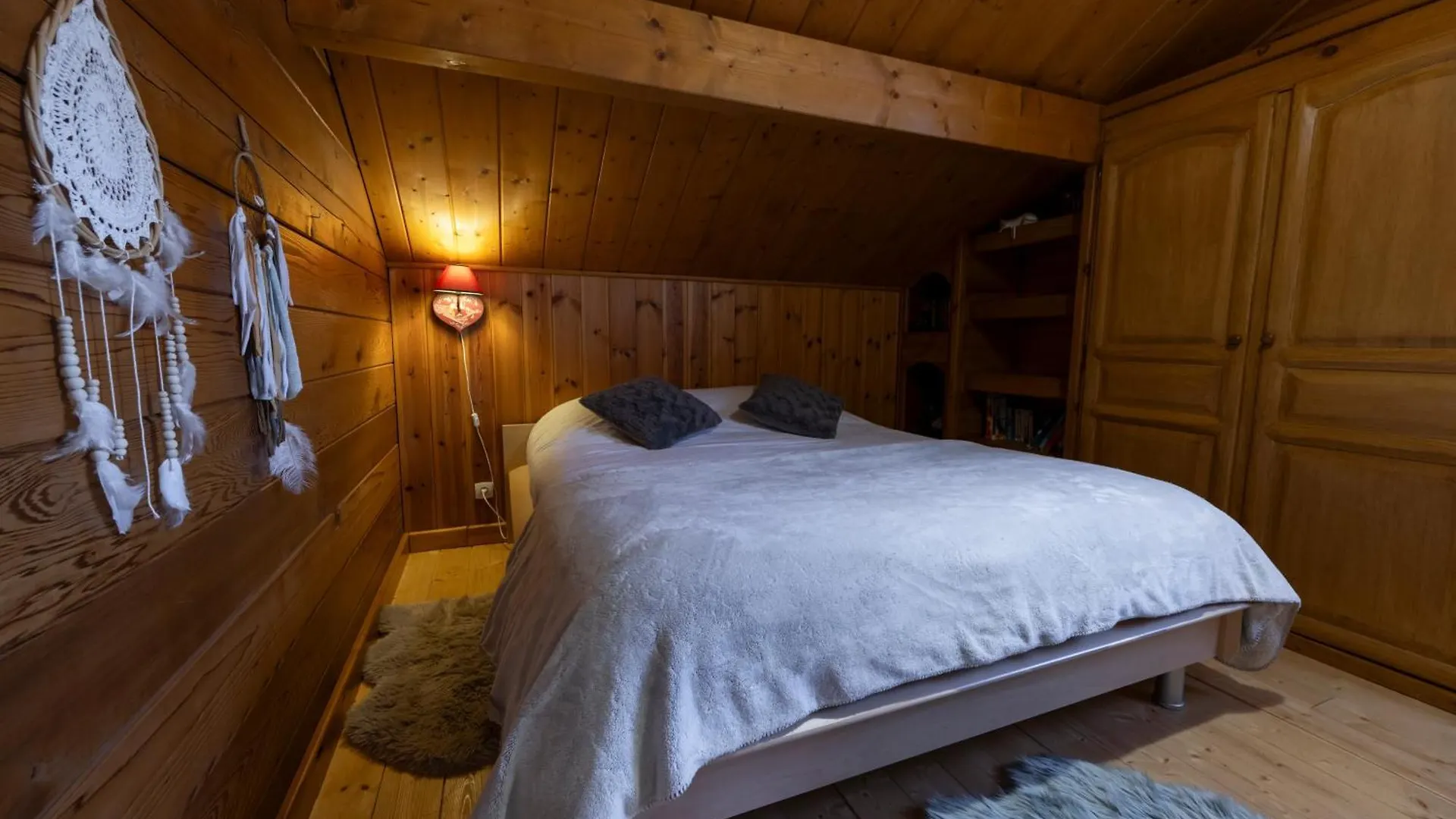 Chalet Parenthese Alpine - Poele A Bois - Calme - Parking Villa Enchastrayes France