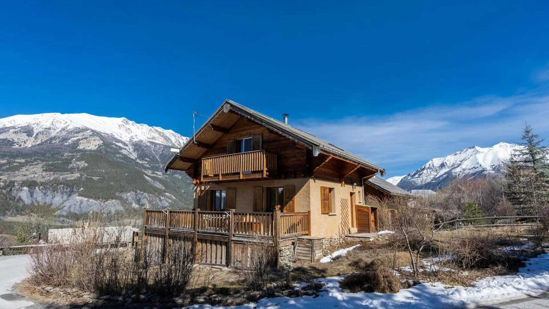 Chalet Parenthese Alpine - Poele A Bois - Calme - Parking Villa Enchastrayes